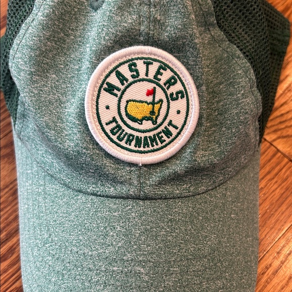 MASTERS Green and White Tournament Hats (2) - Picture 2 of 10